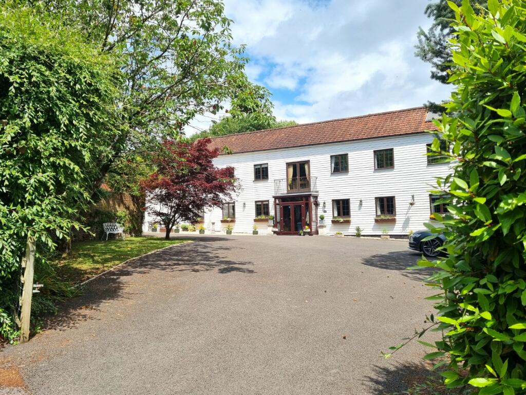 5 bedroom detached house for sale in Clay Lane, Uffculme, Cullompton