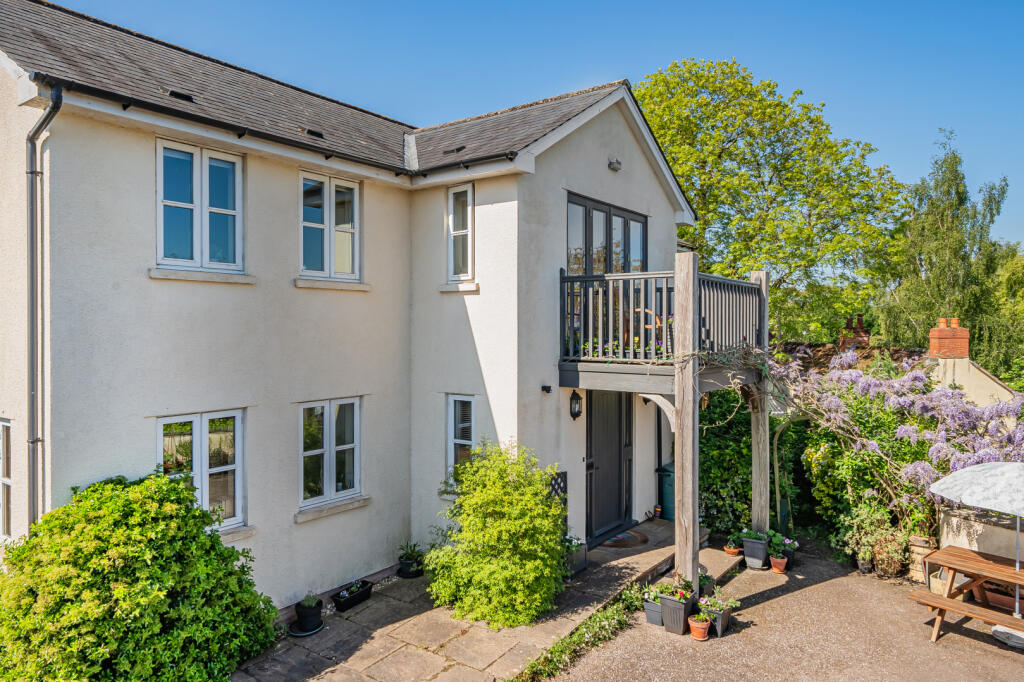 Main image of property: Canal Hill, Tiverton, EX16