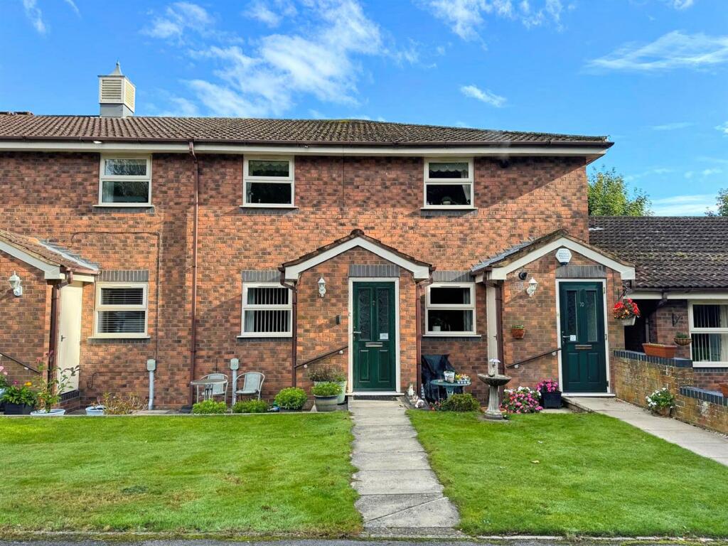 Main image of property: Tudor court, Beverley Road, Willerby, Hull