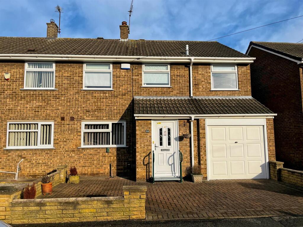 Main image of property: Saxondale, Hull