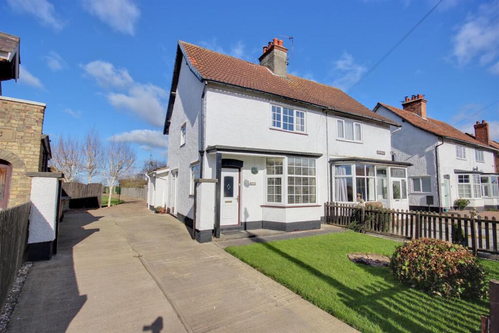 Main image of property: Main Street, Broomfleet, Brough