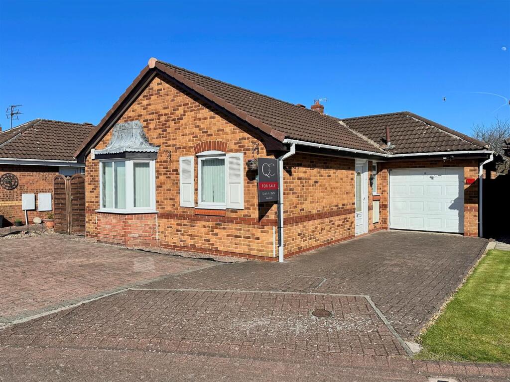 Main image of property: Worcestershire Close, Hull