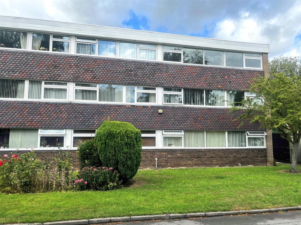 Main image of property: St. Marys Mount, Cottingham