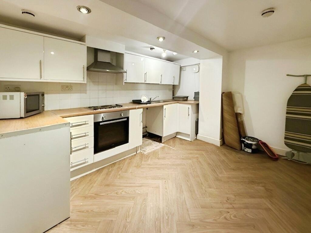 Main image of property: York Place, Newport, NP20