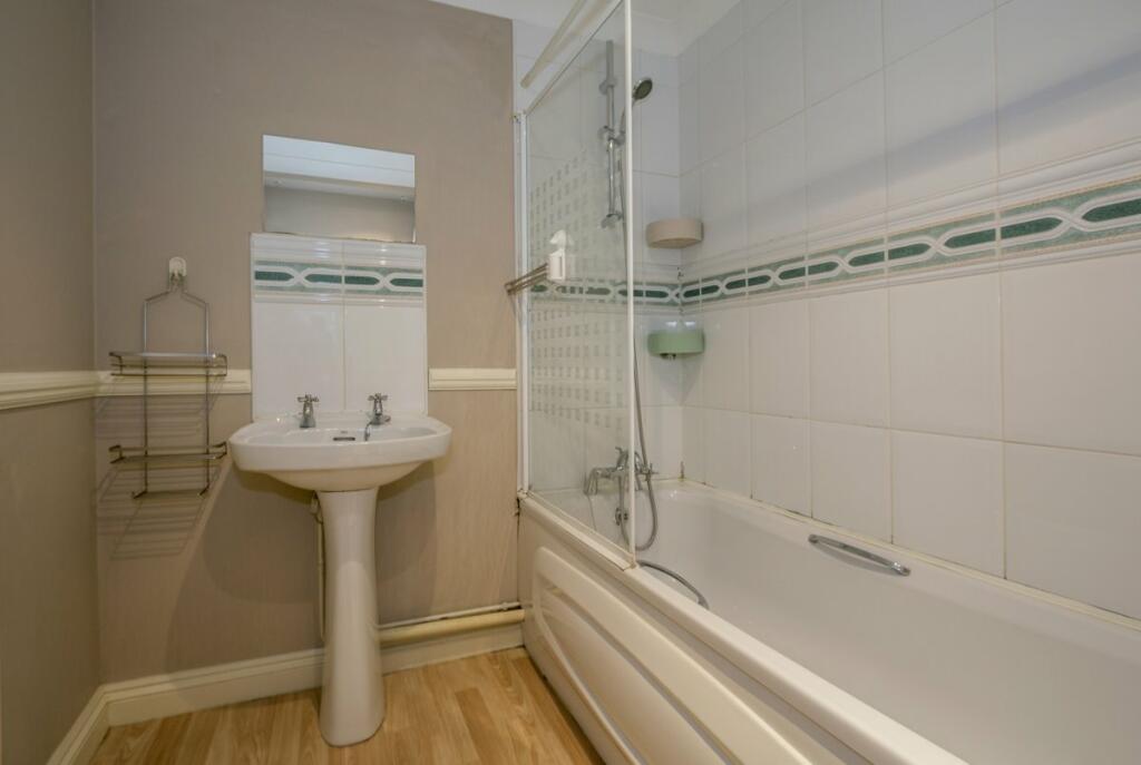 Additional property image - Bath Road, Lansdowne