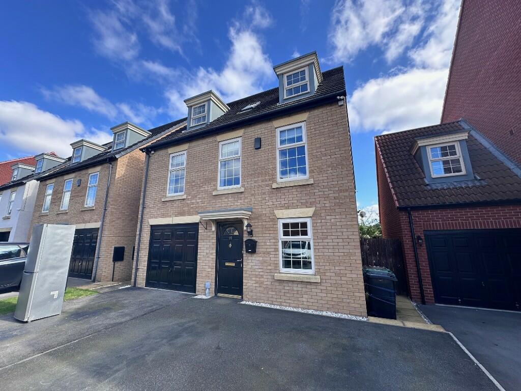 Main image of property: Renison Avenue, Leeds, West Yorkshire, LS15