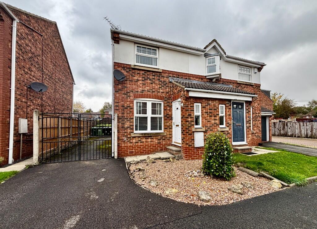 Main image of property: Grange Park Close, WF10