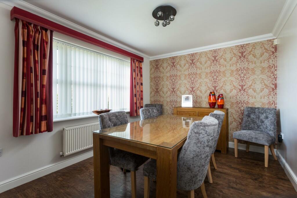 4 bedroom house for sale in Punton Walk, Snaith, Goole, DN14