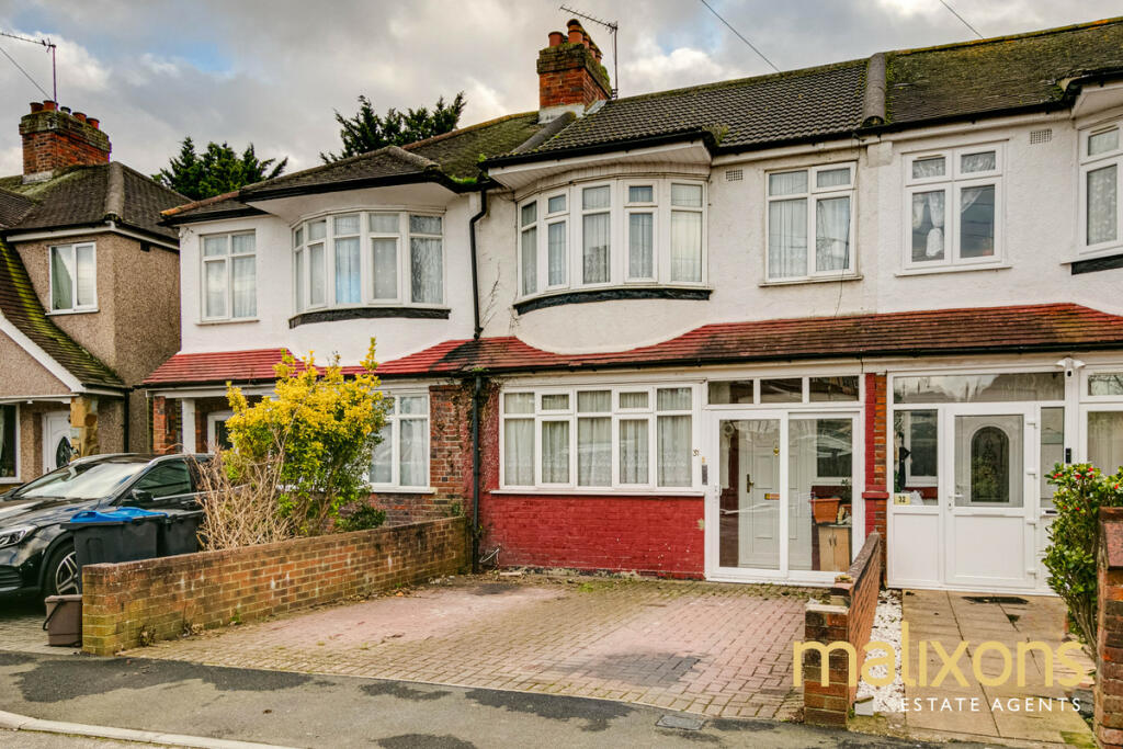 3 bedroom terraced house for sale in Heatherdene Close, Mitcham, CR4