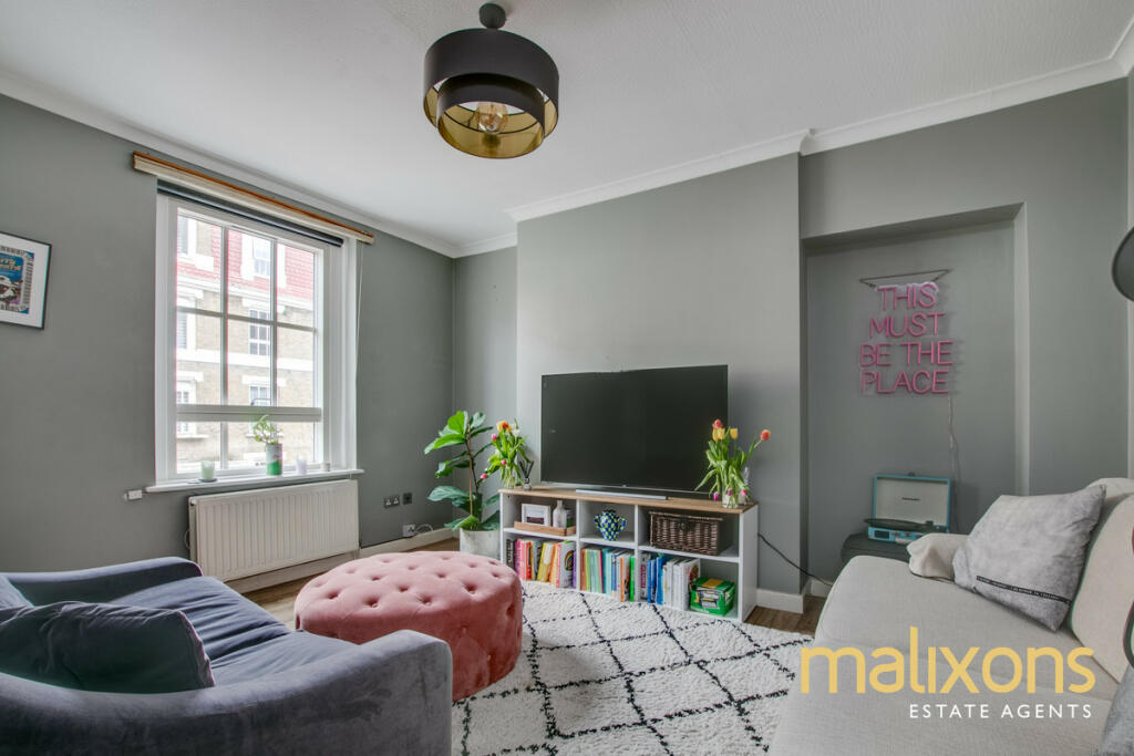 2 bedroom flat for sale in Wilmot Street, London, E2