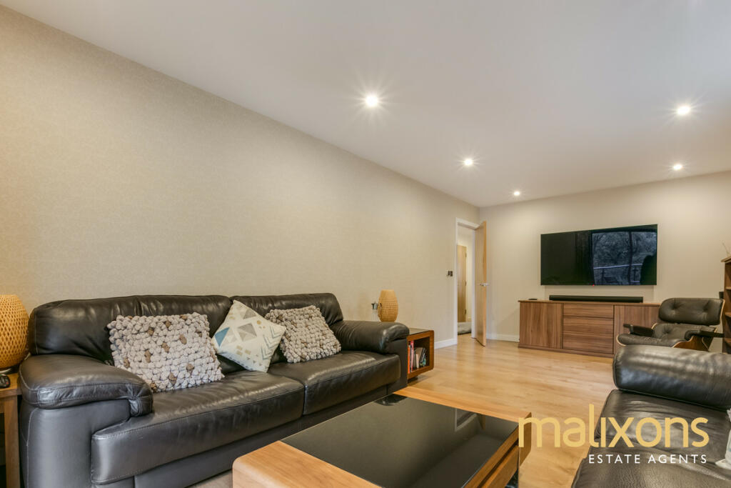 Additional property image - Talbot Close, Mitcham, CR4