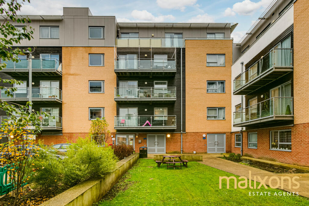 Additional property image - Talbot Close, Mitcham, CR4