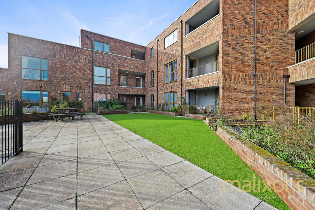 Additional property image - Caithness Road, Mitcham, CR4