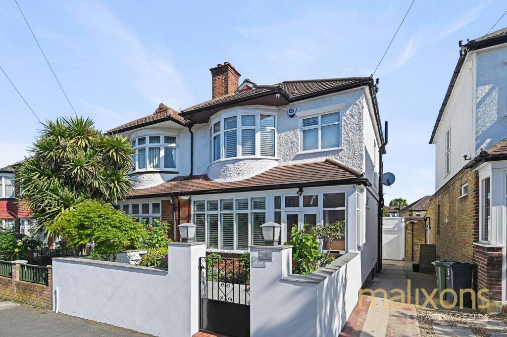 Main image of property: Rosedene Avenue, London, SW16