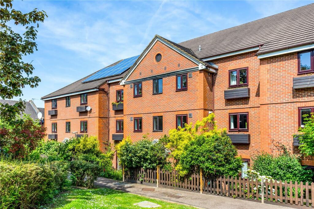 Main image of property: St. Stephens Court, 10 Mayfield Road, London, N8