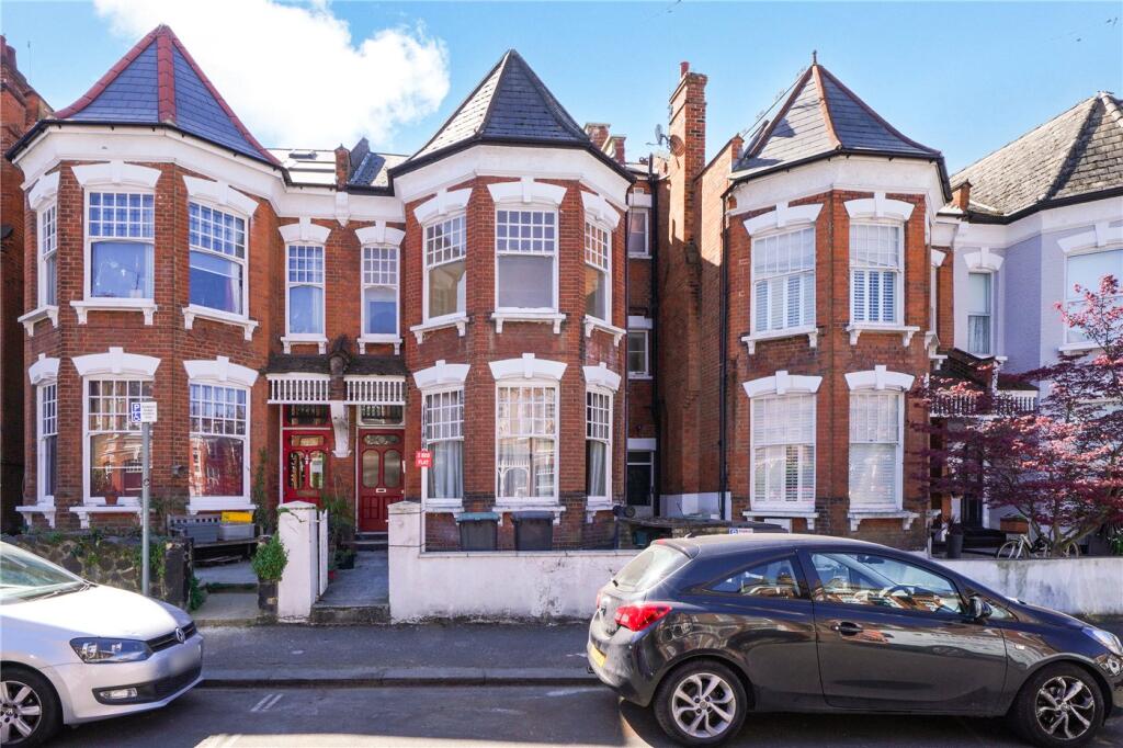 Main image of property: Elder Avenue, London, N8