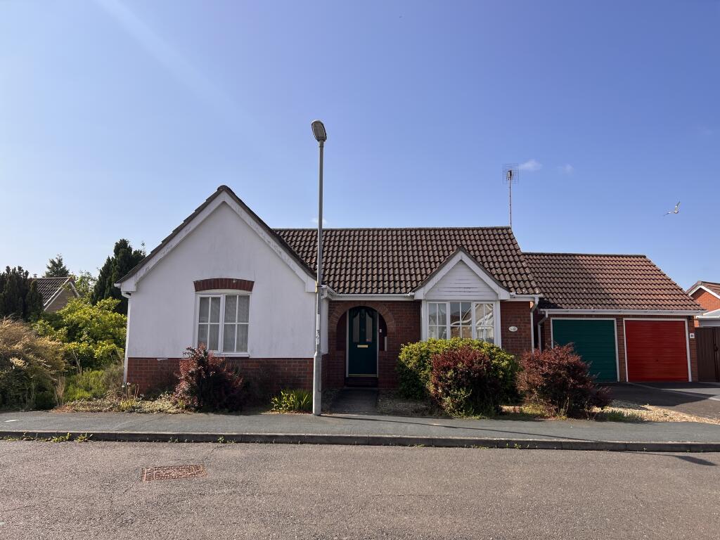 Main image of property: Wake Road, March