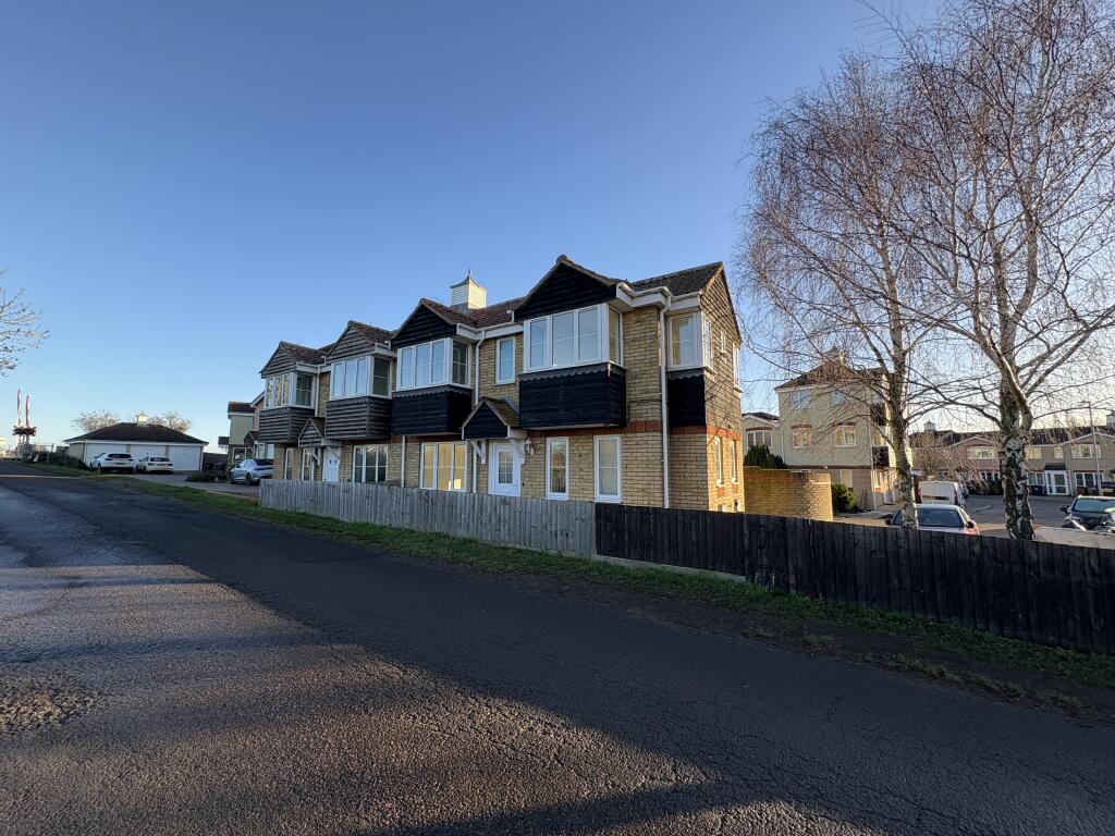 Main image of property: The Parks, MARCH