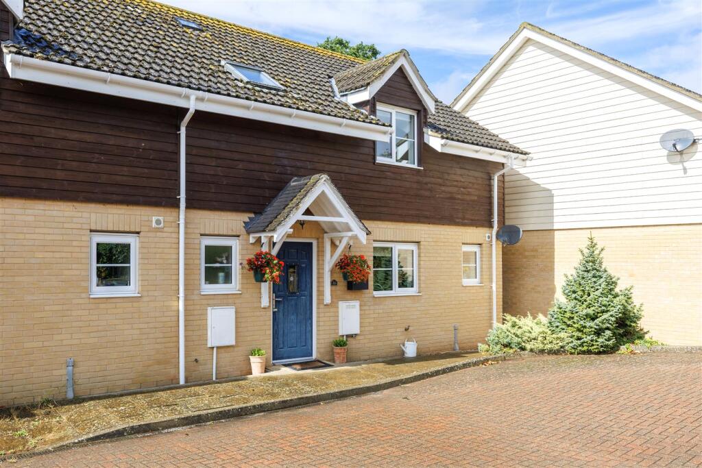 Main image of property: Hillside, Chedgrave, Norwich