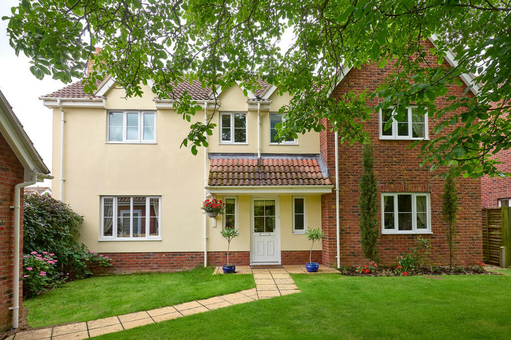 Main image of property: Spring Close, Gislingham IP23 8GZ