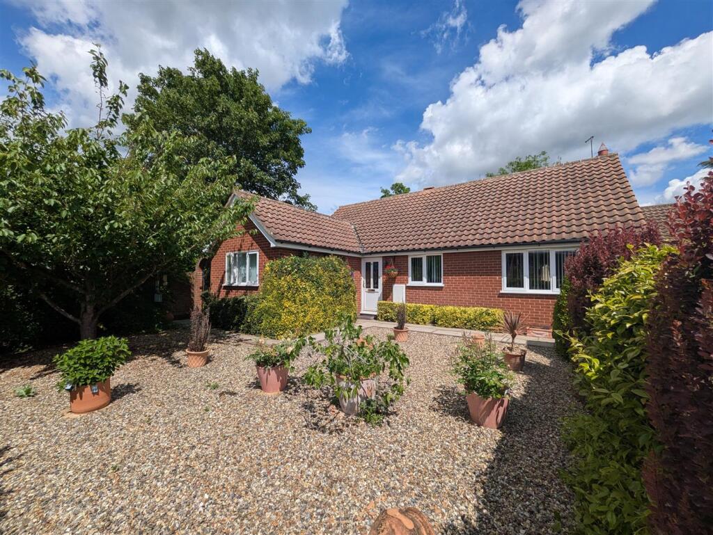 Main image of property: Robinson Road, Scole, Diss