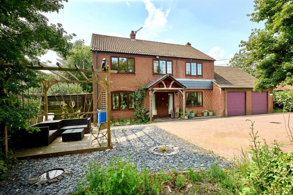 Main image of property: Yaxley Road, Mellis, Eye