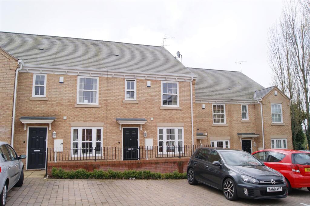 Main image of property: Satchells Court, Dunchurch Road