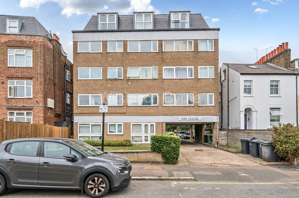 Main image of property: Oak House