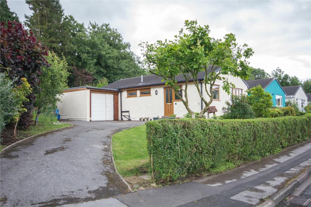 2 bedroom bungalow for sale in Calder Drive, Kendal, Cumbria, LA9