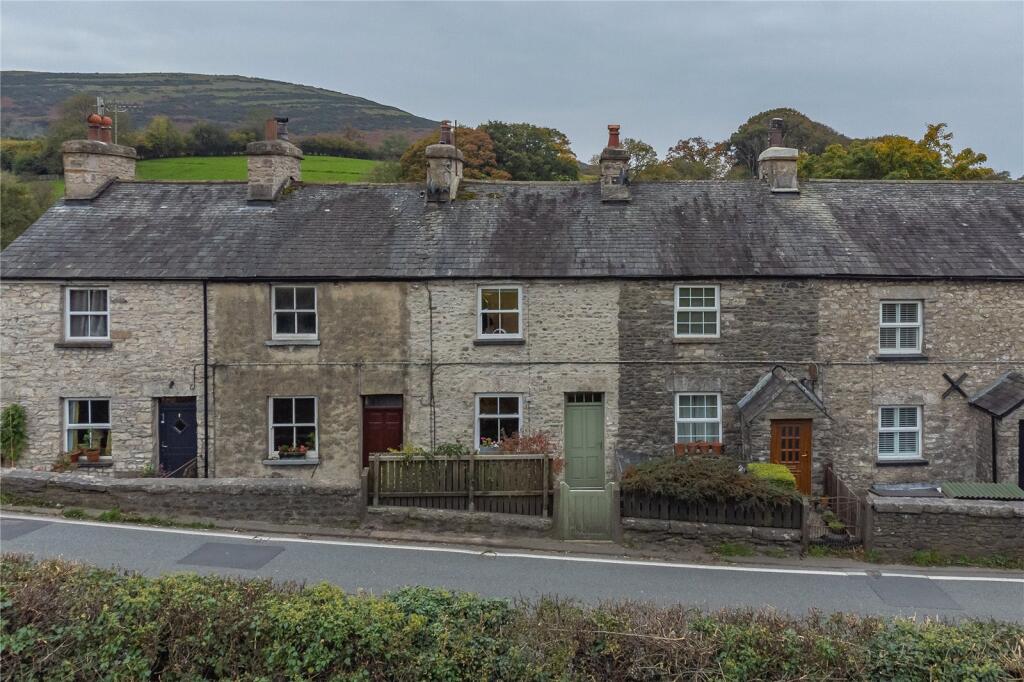 Main image of property: Cow Brow, Lupton, Carnforth, Cumbria, LA6