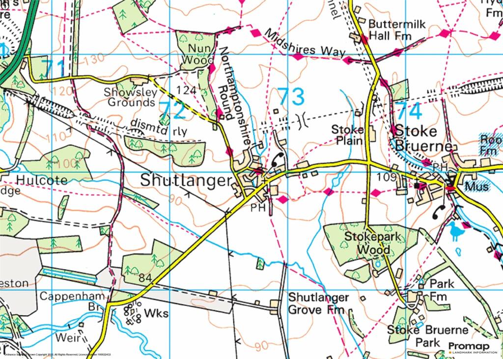 5 bedroom detached house for sale in The Paddocks, Shutlanger