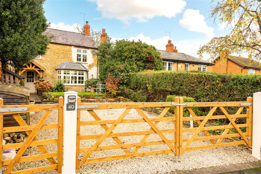 Main image of property: High Street, Roade, Northampton, Northamptonshire, NN7