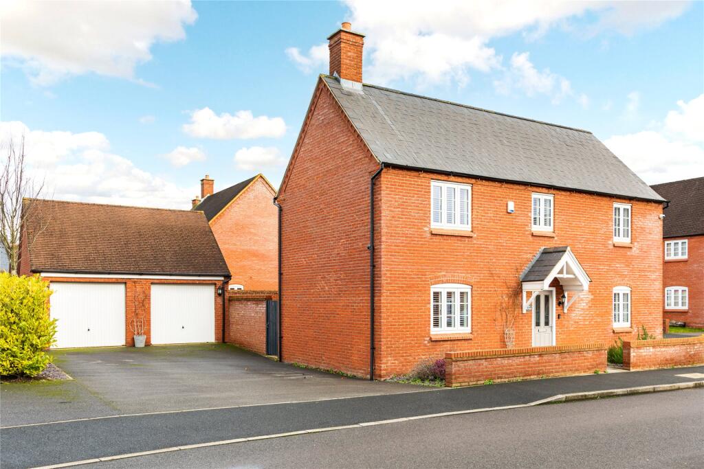 Main image of property: Tew Road, Roade, Northamptonshire, NN7