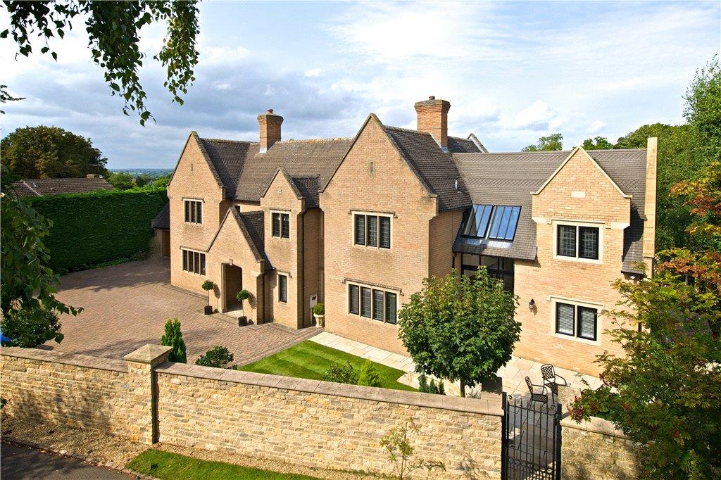 5 bedroom detached house for sale in Church Way, Whittlebury, Towcester