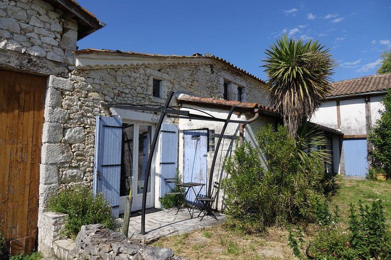 4 bedroom house for sale in Near Loubes Bernac, Lot Et Garonne ...