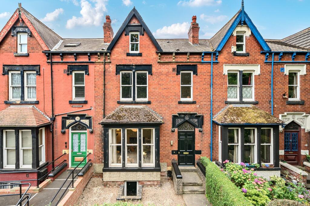 Main image of property: Harehills Avenue, Chapeltown, Leeds, LS8