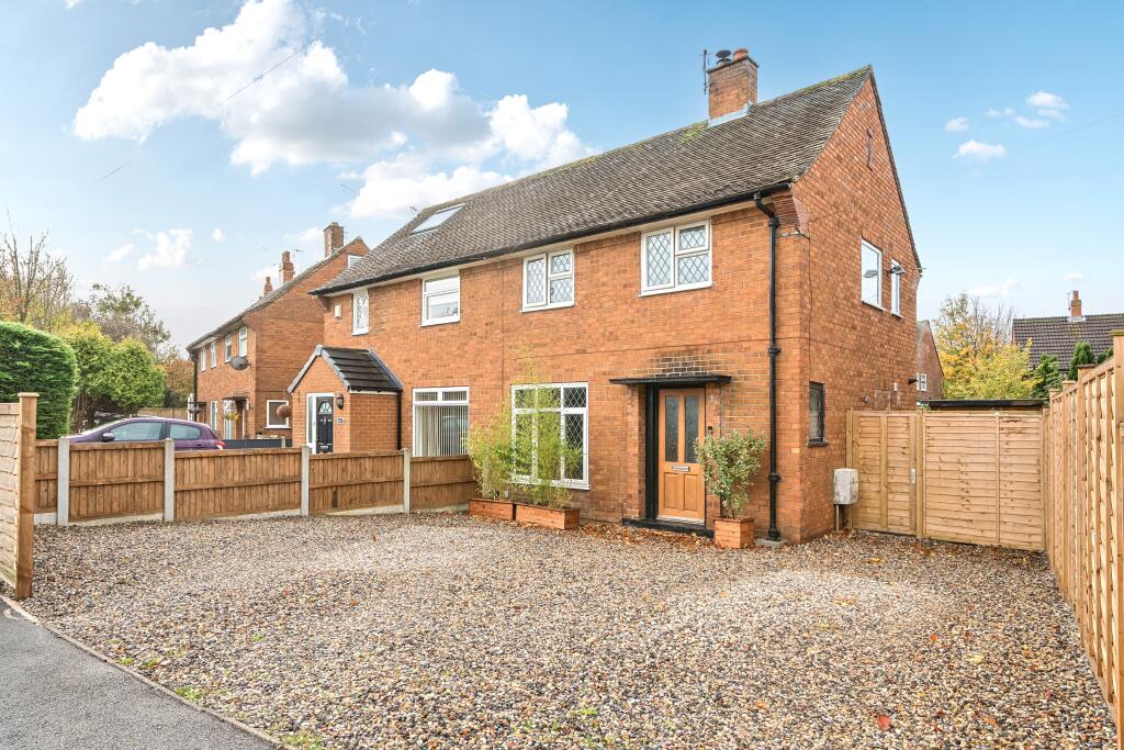 Main image of property: Lidgett Lane, Roundhay, Leeds, LS8