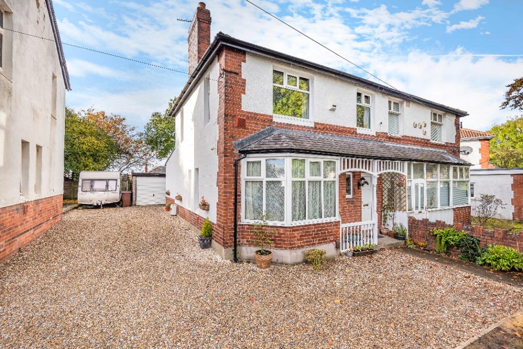3 bedroom semidetached house for sale in Scott Hall Road, Chapel