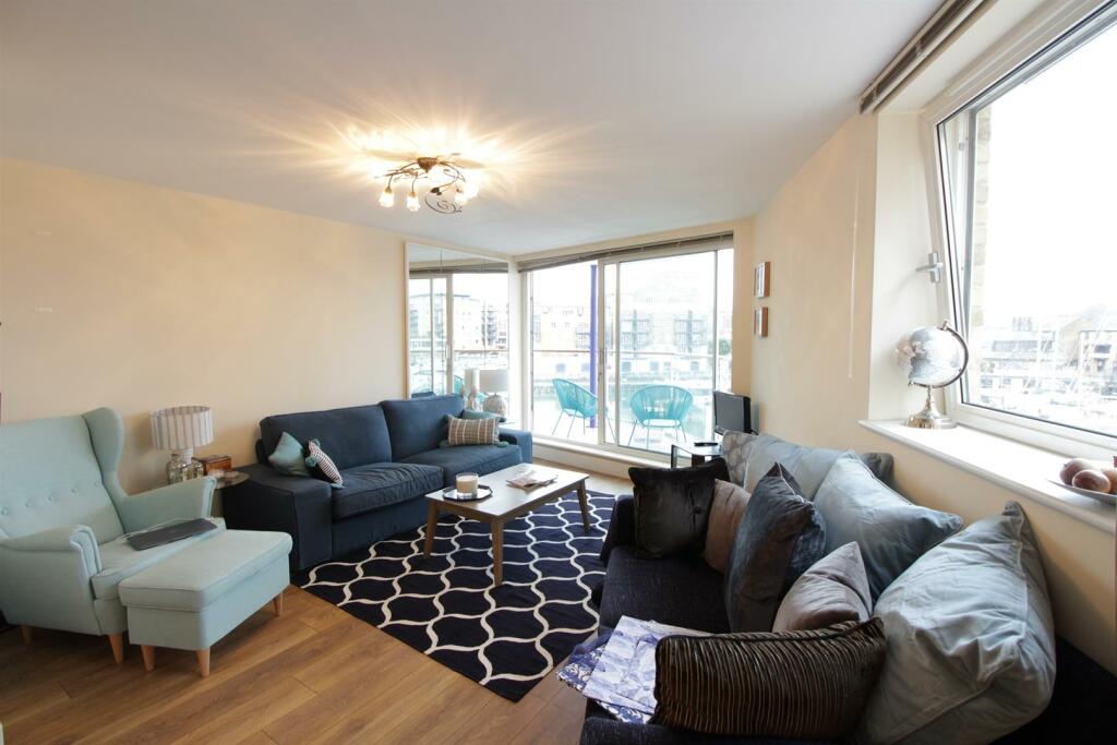 Main image of property: Marina Heights, Limehouse