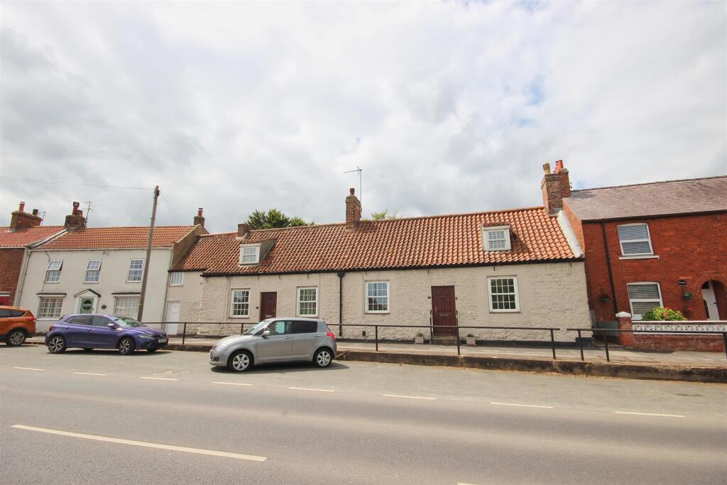 Main image of property: The Cottages, Southgate, Hornsea