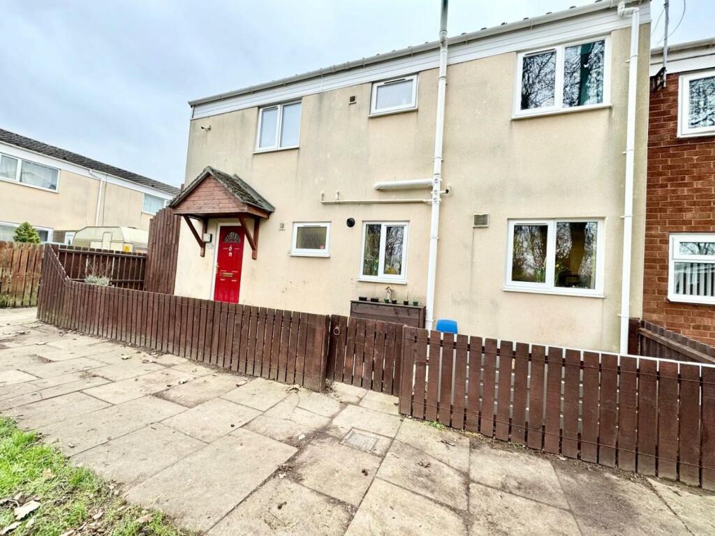 4 bedroom end of terrace house for sale in Elmstone Gardens, Hemlington