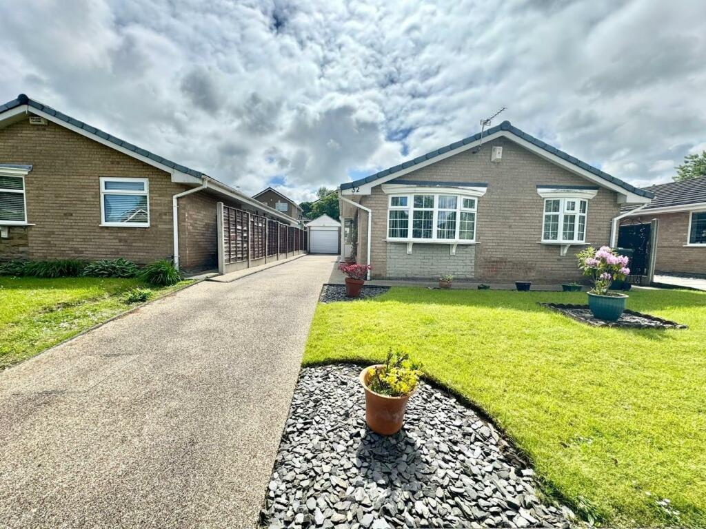 3 bedroom detached bungalow for sale in Darnbrook Way, Nunthorpe