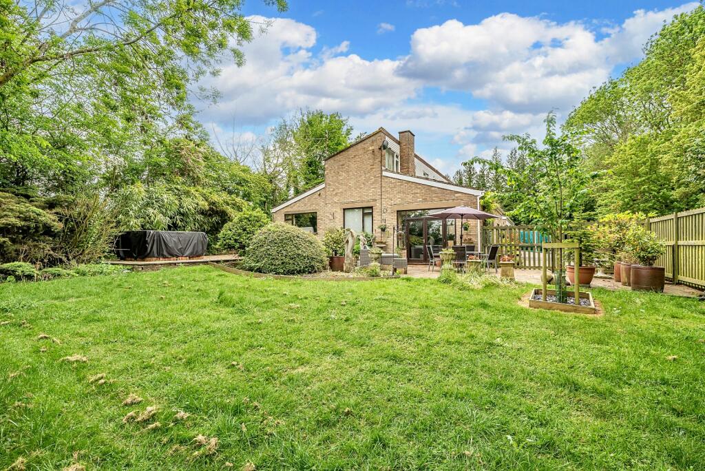 Main image of property: Hawstead, Suffolk