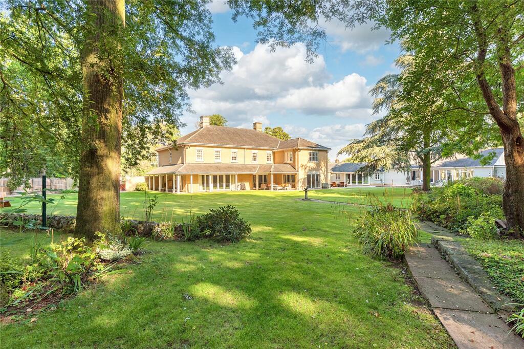 5 bedroom detached house for sale in Great Barton, Suffolk, IP31