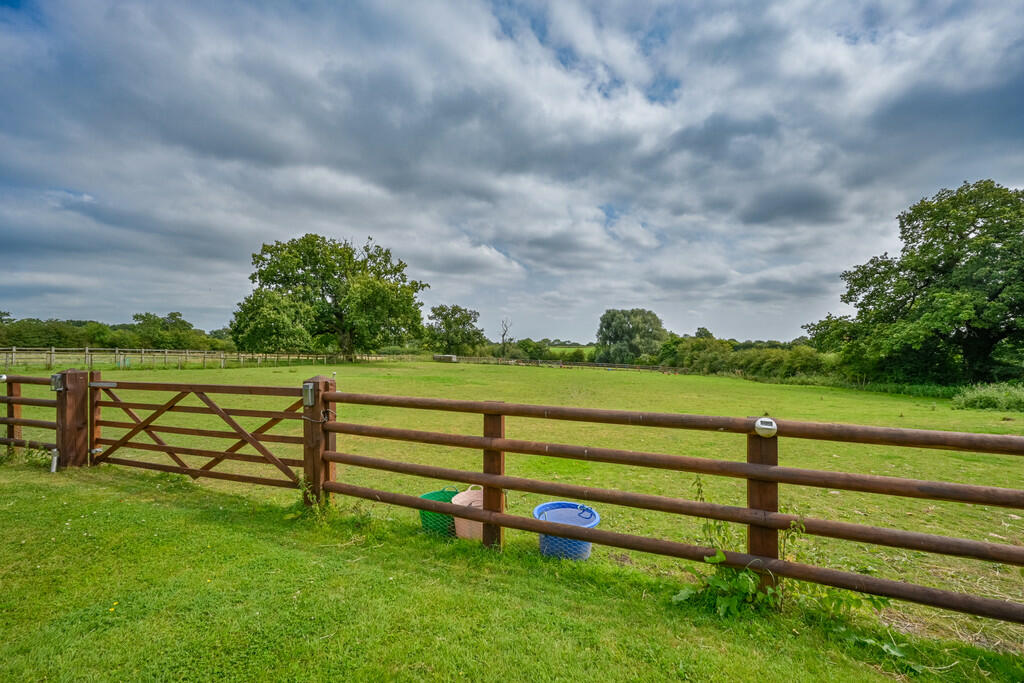 Additional property image - Darley Moor, Ashbourne
