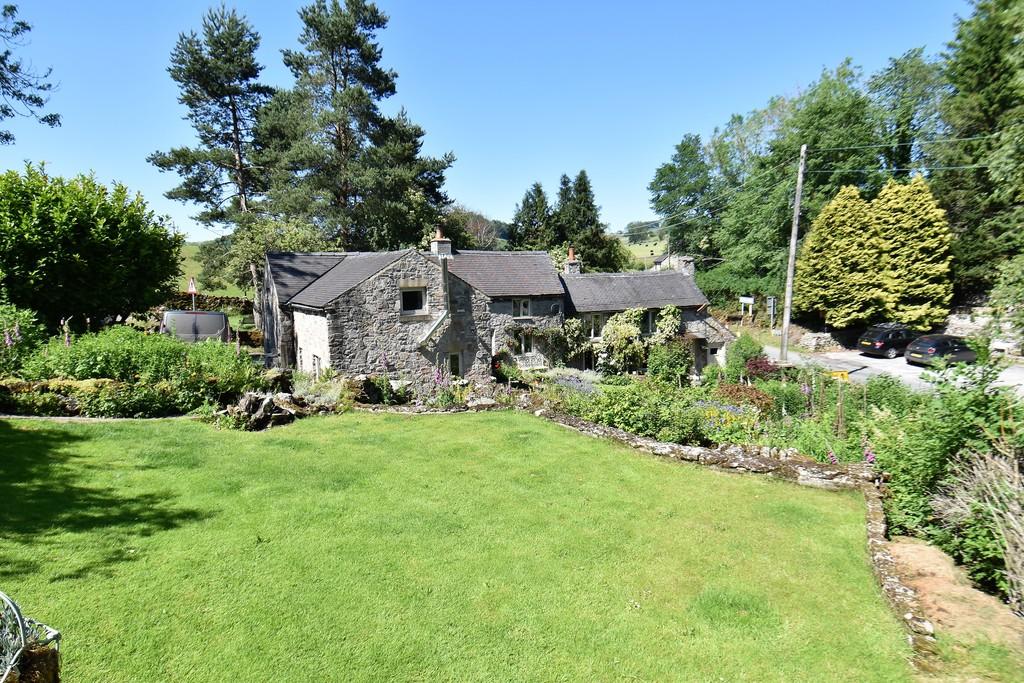 4 bedroom cottage for sale in Hopedale, Alstonefield, DE6