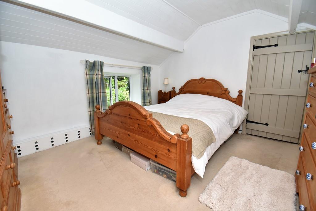 4 bedroom cottage for sale in Hopedale, Alstonefield, DE6