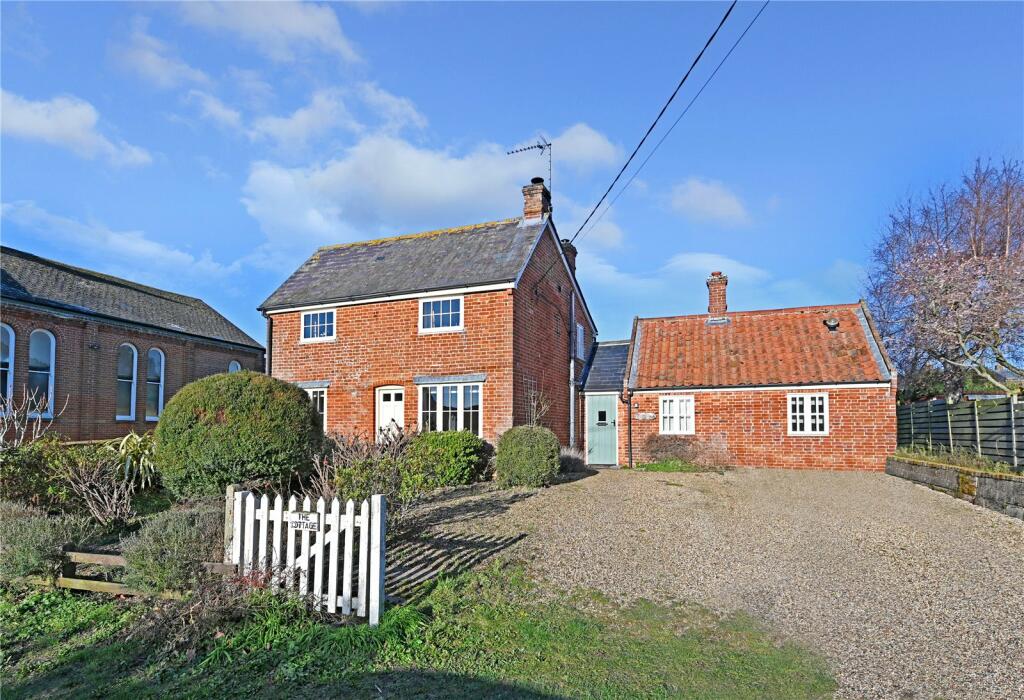 4 bedroom detached house for sale in Orford, Suffolk, IP12