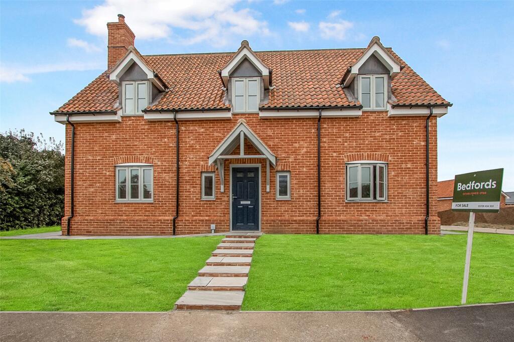 4 bedroom detached house for sale in Orford, Suffolk, IP12