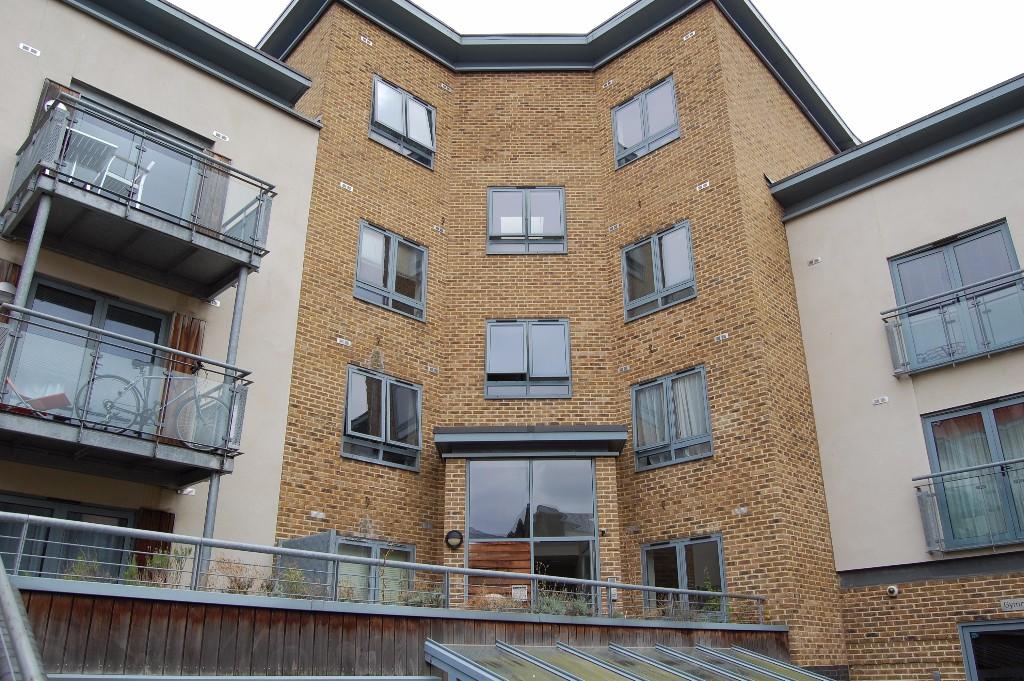 2 bedroom flats to rent in rainham essex